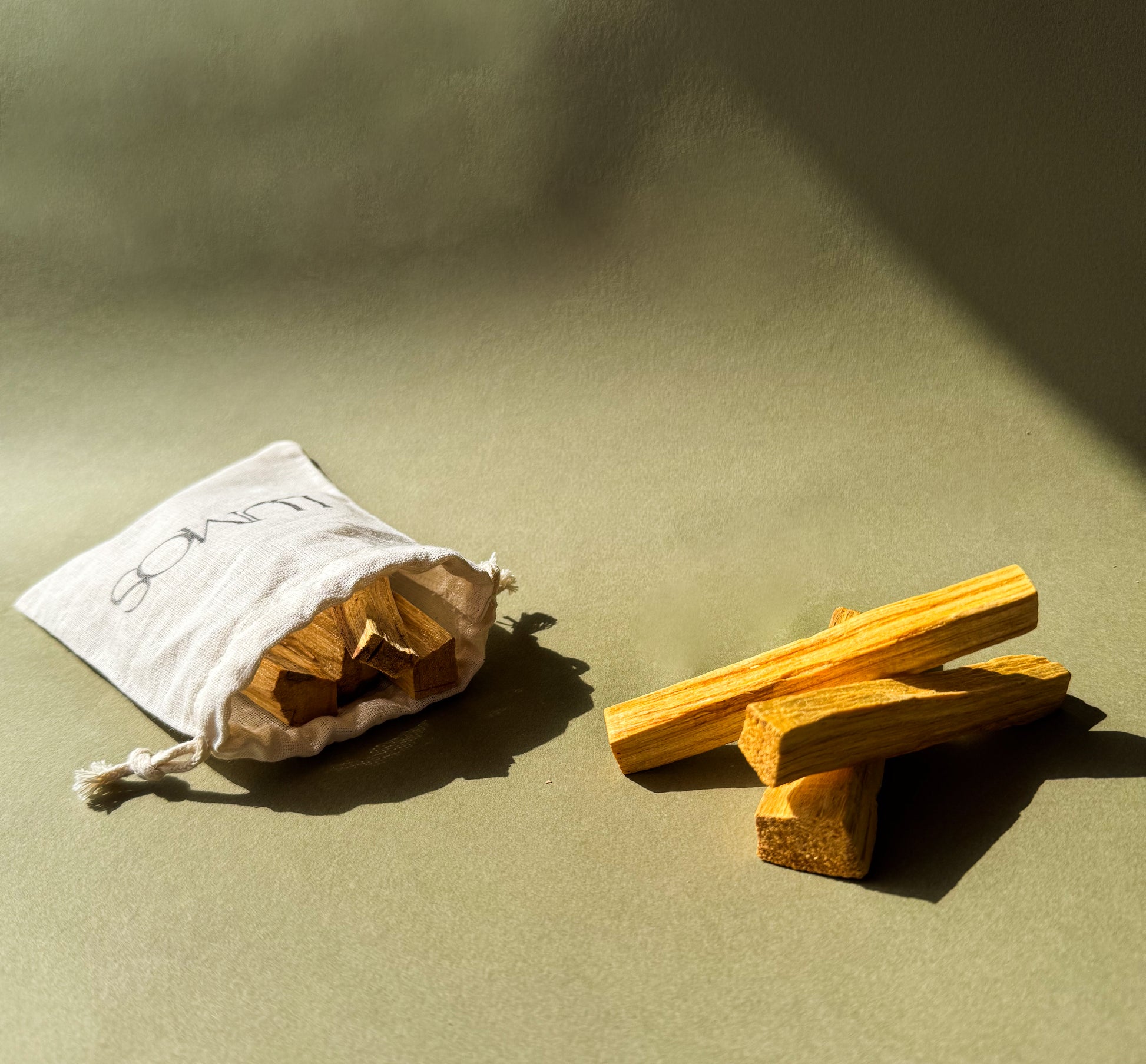 Doğal Peru Palo Santo Tütsü | 3 Adet | 30-35 gr